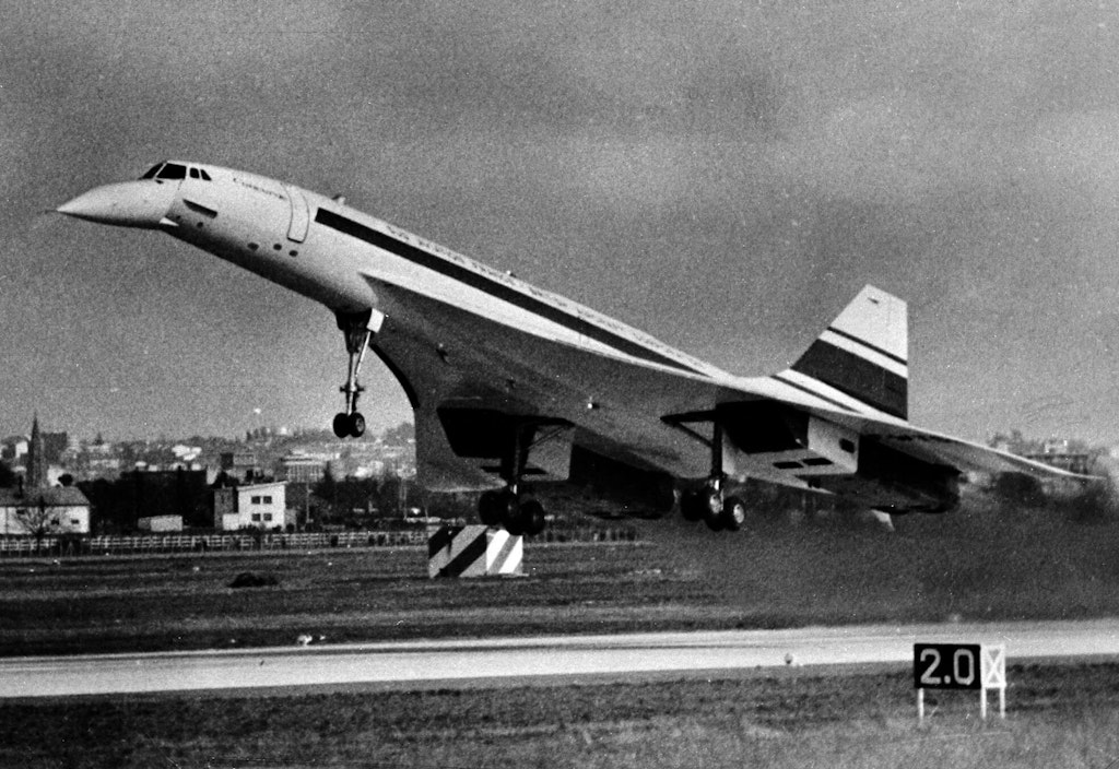 Concorde's first test flight. March 2, 1969, Blagnat Runways, France. André Cros, CC BY-SA 4.0, via Wikimedia Commons