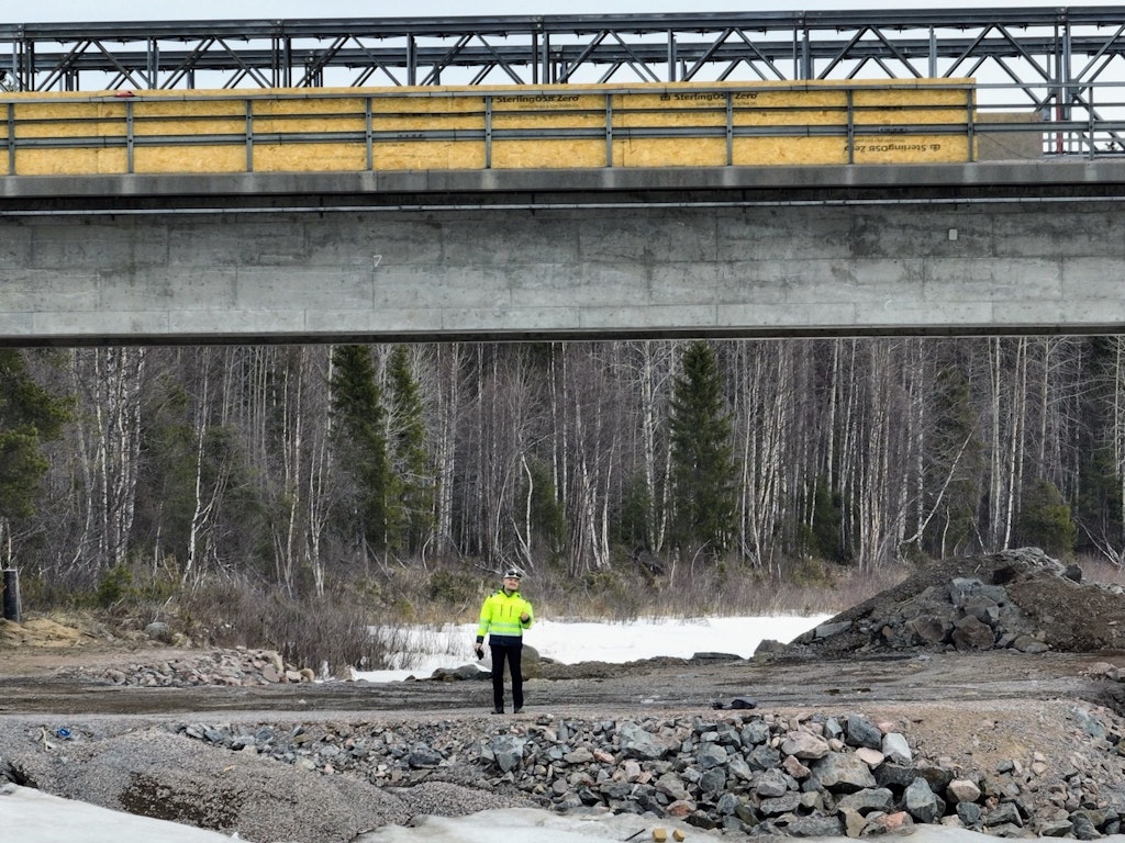 Figure 22. Under the Autio Bridge!