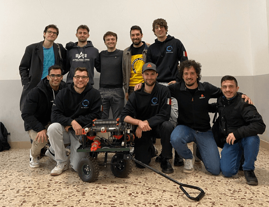 Dewesoft and members of the PoliTOcean team who actively  participated in the event.