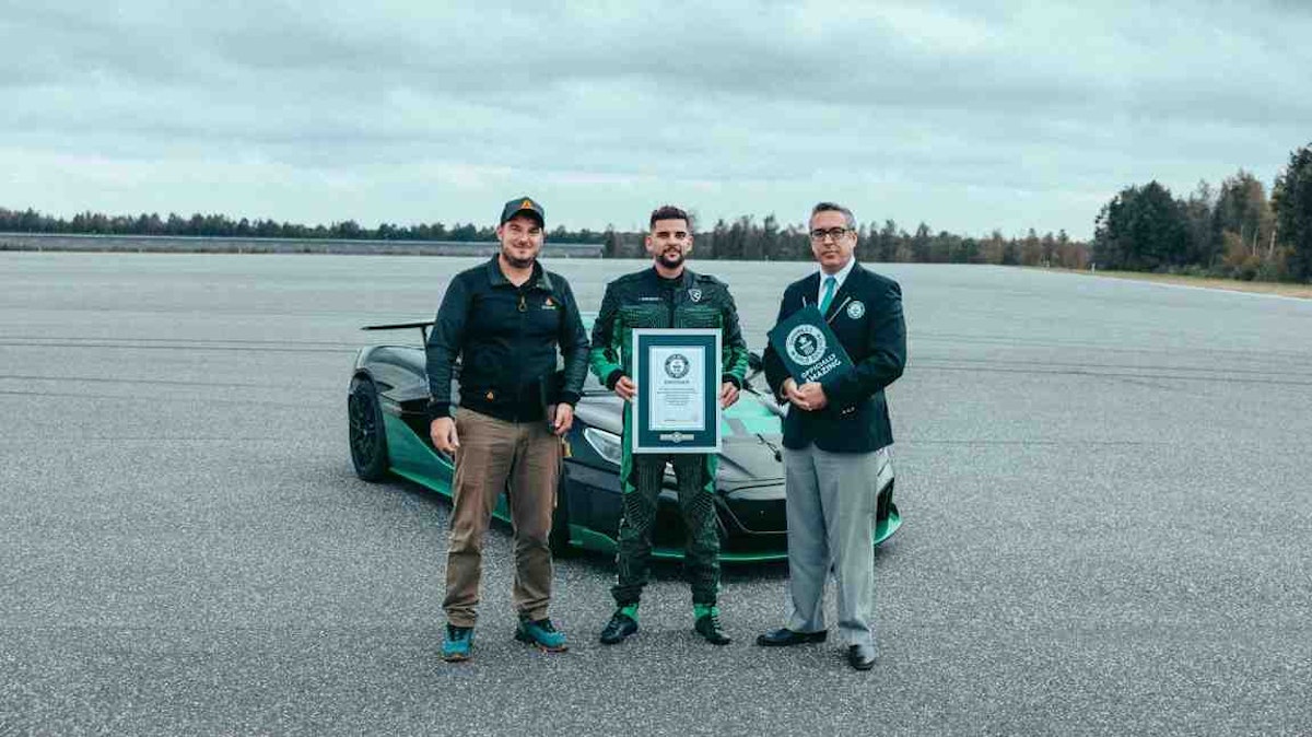 Measuring a new Guinness world record for the fastest reverse-driving