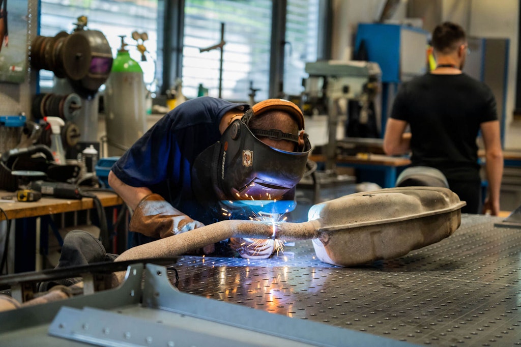 Students faced a week of technical experiments and business challenges