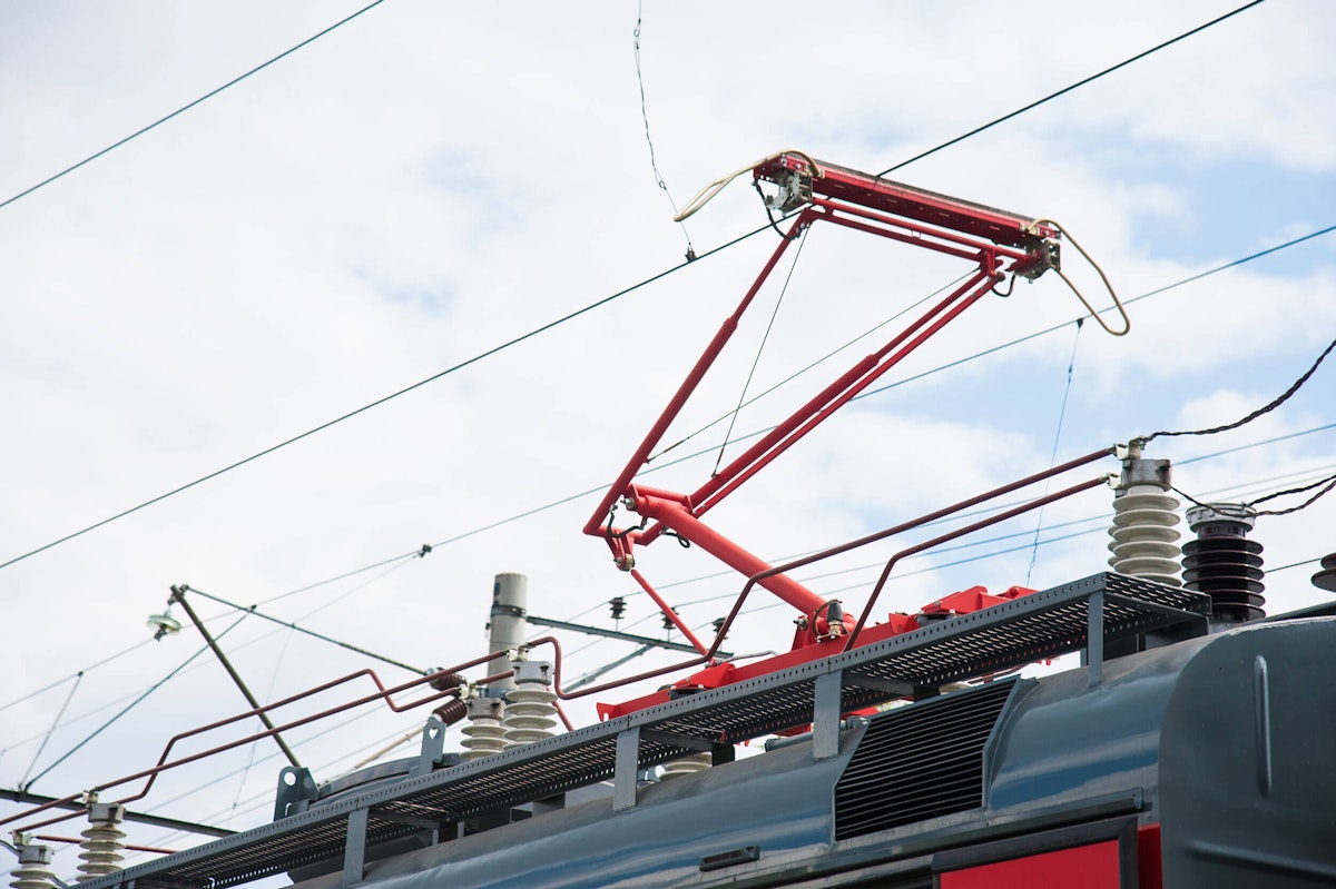 Pantograph and Catenary Testing with Dewesoft and CETEST
