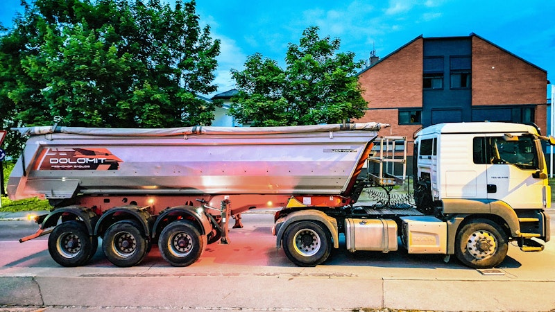 Calibration vehicles: V1 (left) and V2 (right)