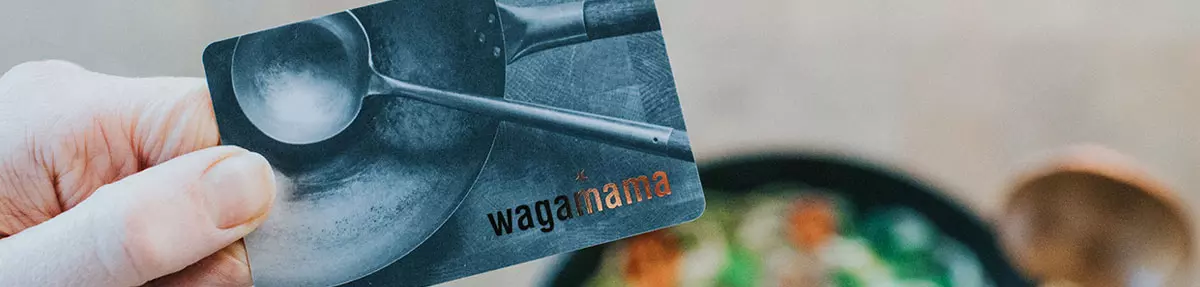 hand holding wagamama gift card