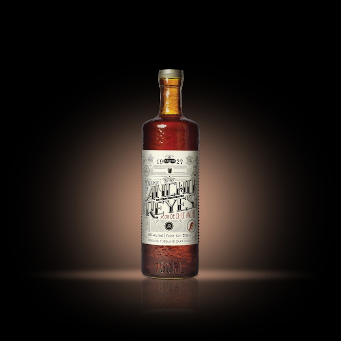 https://www.datocms-assets.com/53554/1644590106-ancho_reyes_new.jpg?auto=format&h=700