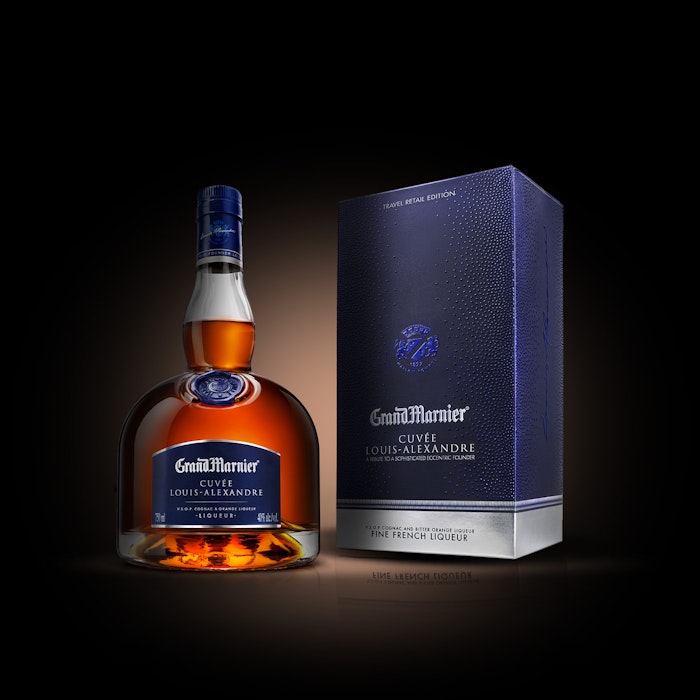 https://www.datocms-assets.com/53554/1646667747-louis-alexandre_packshot_bottle_canister.jpg?auto=format&h=700
