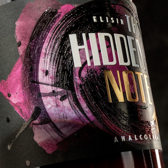 https://www.datocms-assets.com/53554/1651048271-the-hidden-note_01-1.jpg?auto=format&h=700