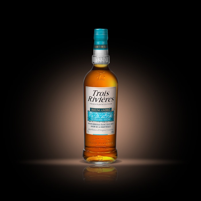 https://www.datocms-assets.com/53554/1675699671-troisriviere-ambree.jpg?auto=format&h=700