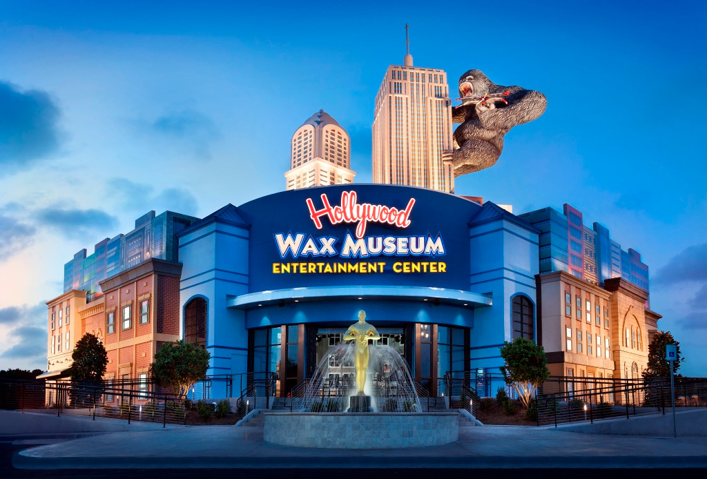 beach vacation rentals wax museum