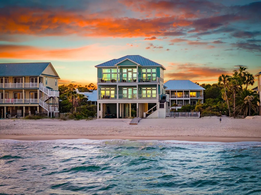 Discover more pet-friendly spots in Saint George Island