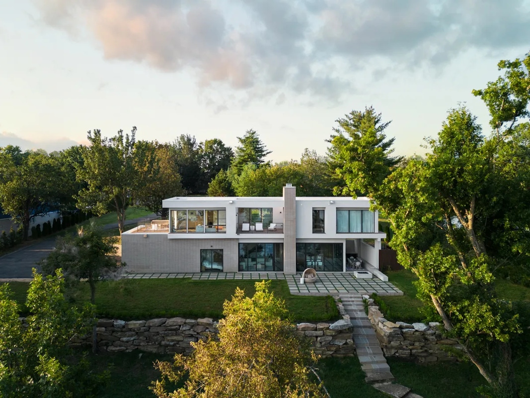 Discover more of Gallatin