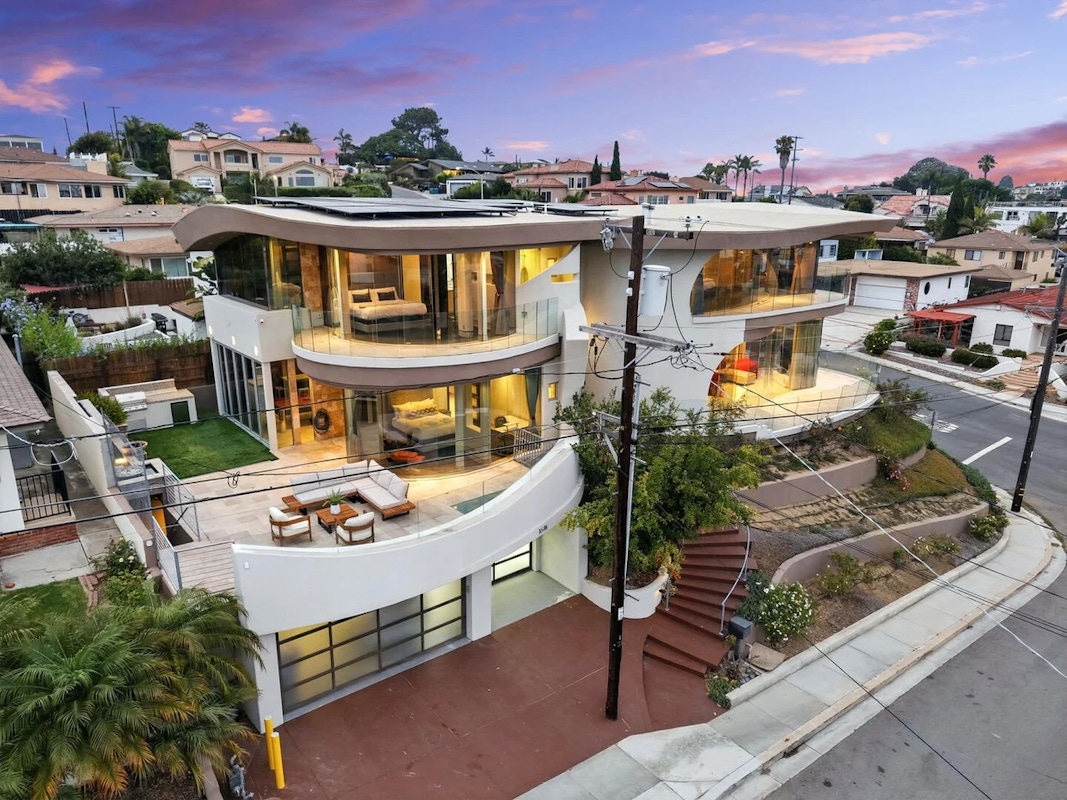 Discover more large groups activities in San Diego