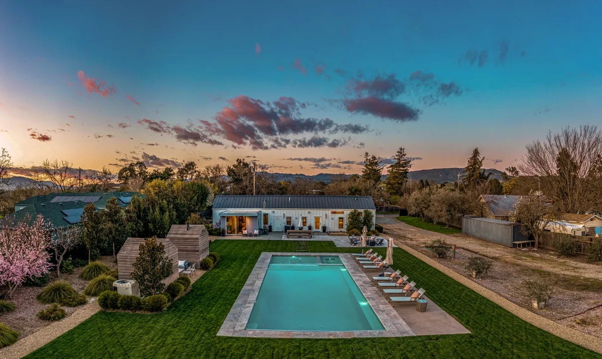 Welcome to your large group retreat in Sonoma