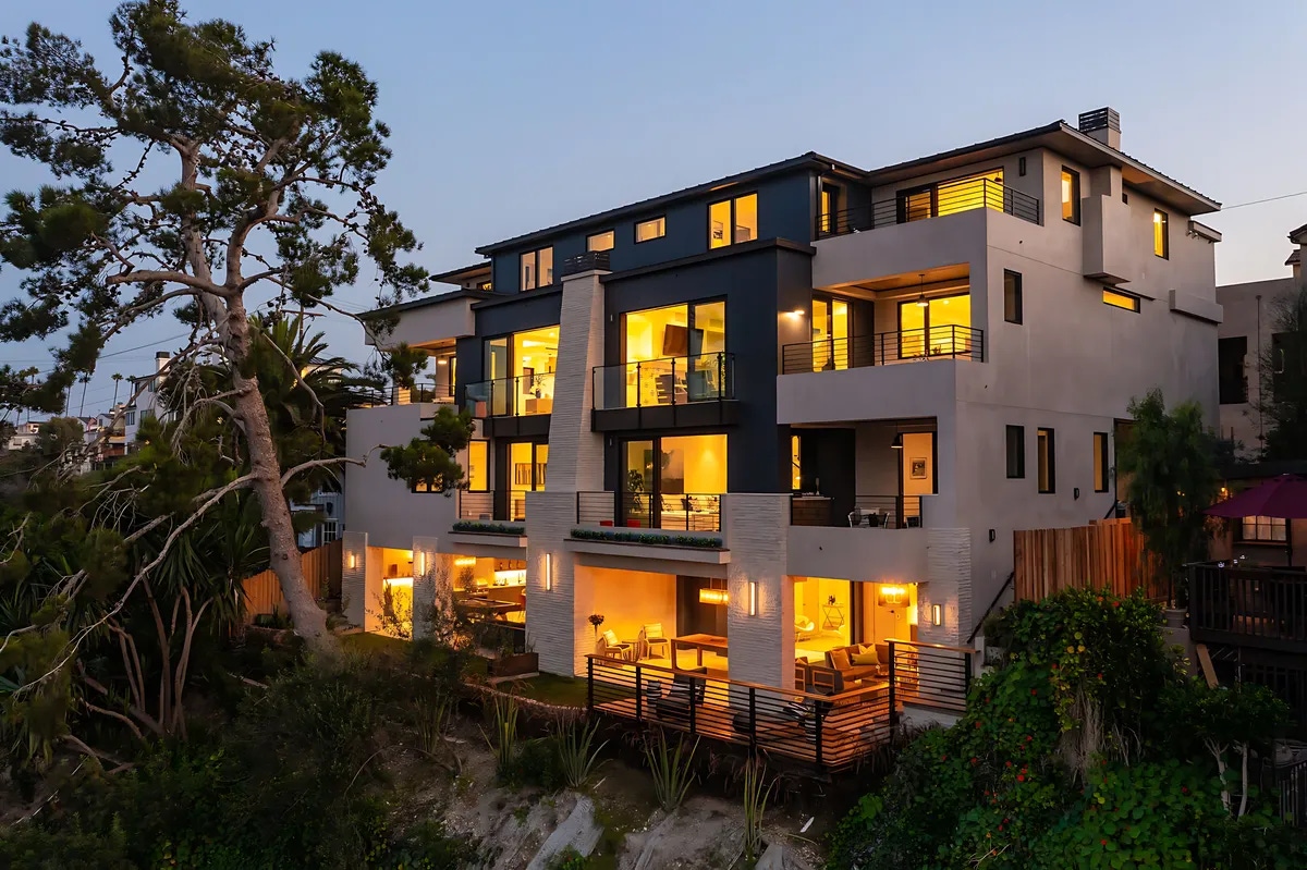 Discover more of Newport Beach