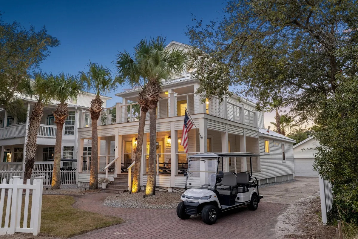 Welcome to your large group retreat in Destin