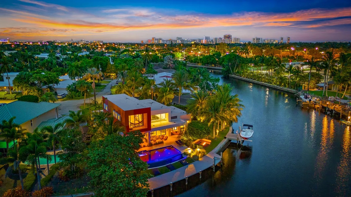 Discover more of Wilton Manors