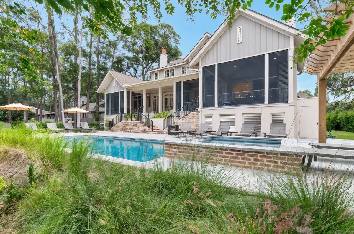 Welcome to your large group retreat in Hilton Head Island