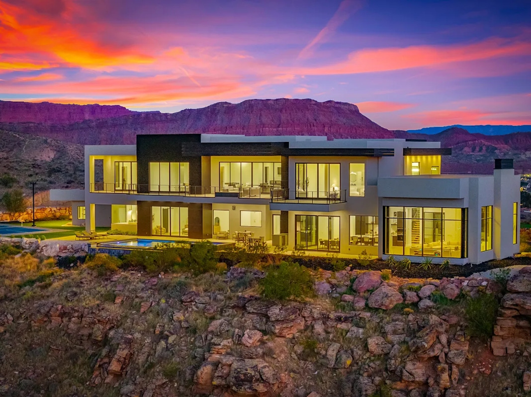 Discover more pet-friendly spots in Utah