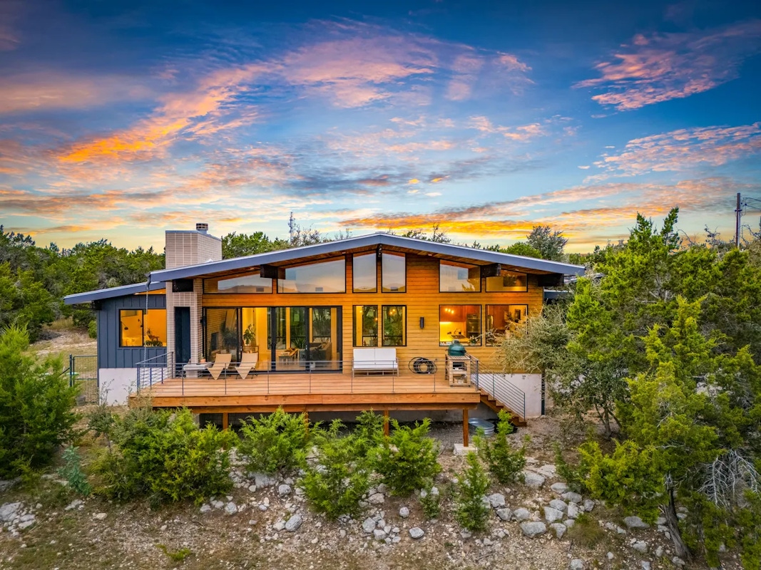 Welcome to Dripping Springs