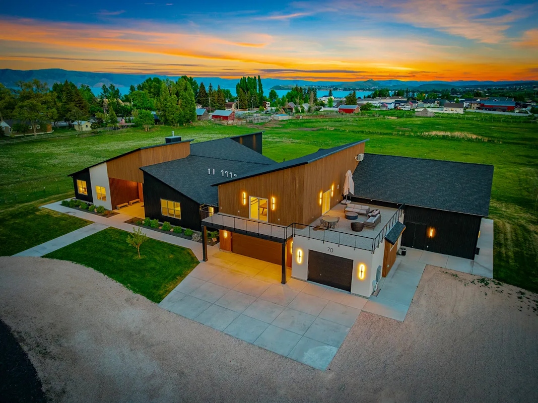 Welcome to the lakeside at Utah