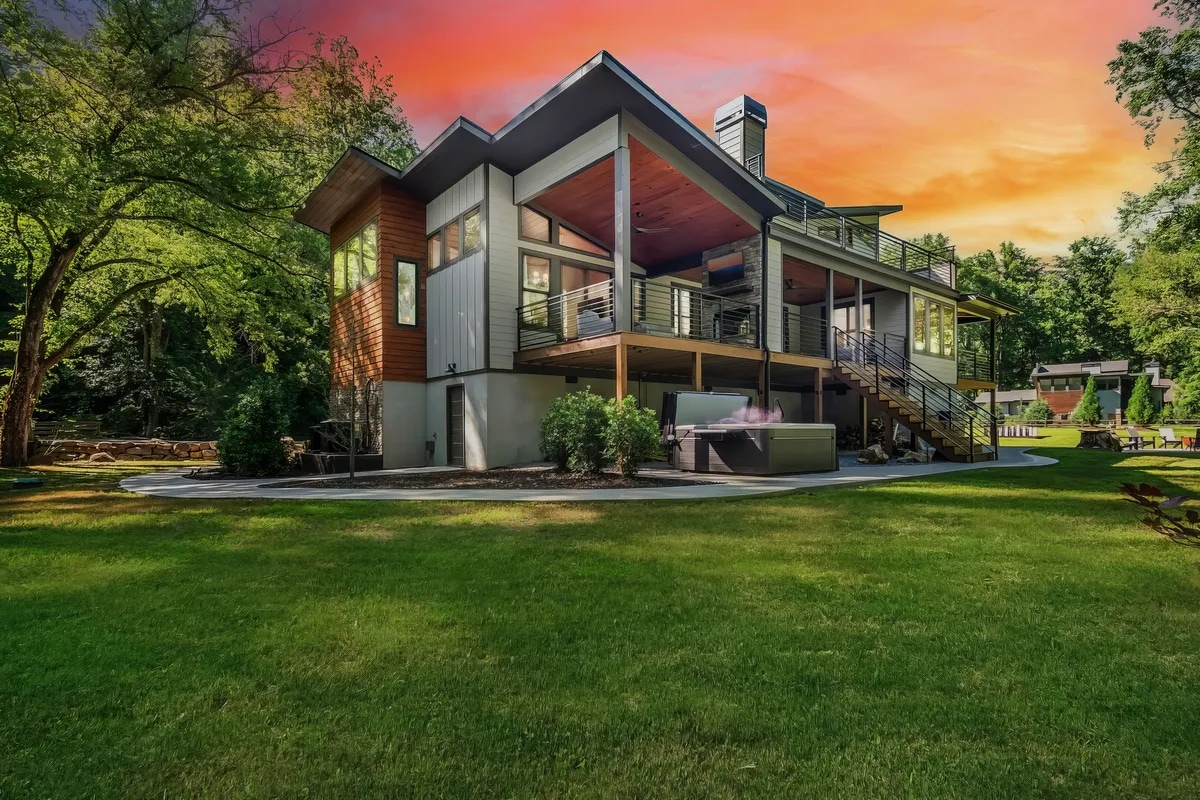 Discover more large groups activities in Silverthorne