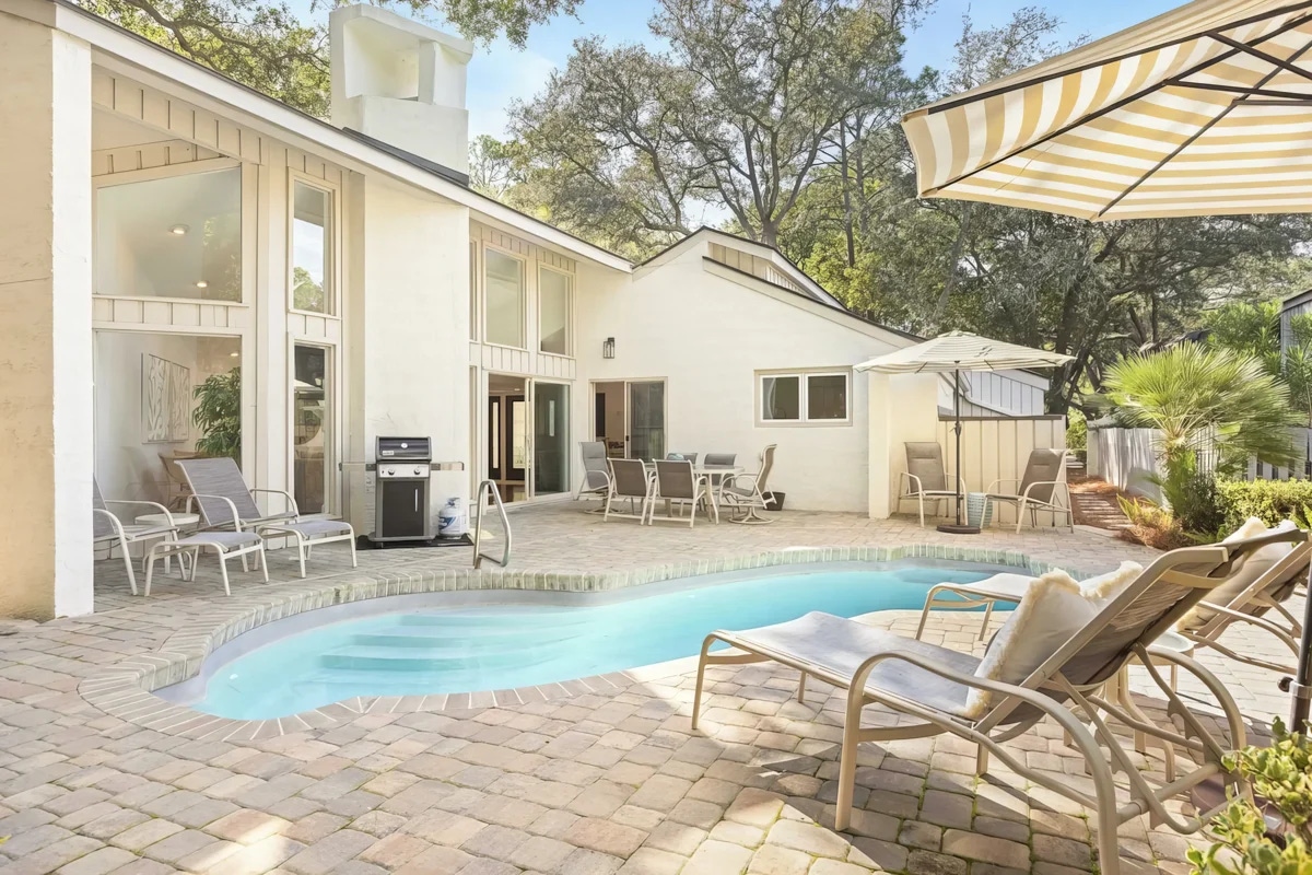 Welcome to pet-friendly Hilton Head Island