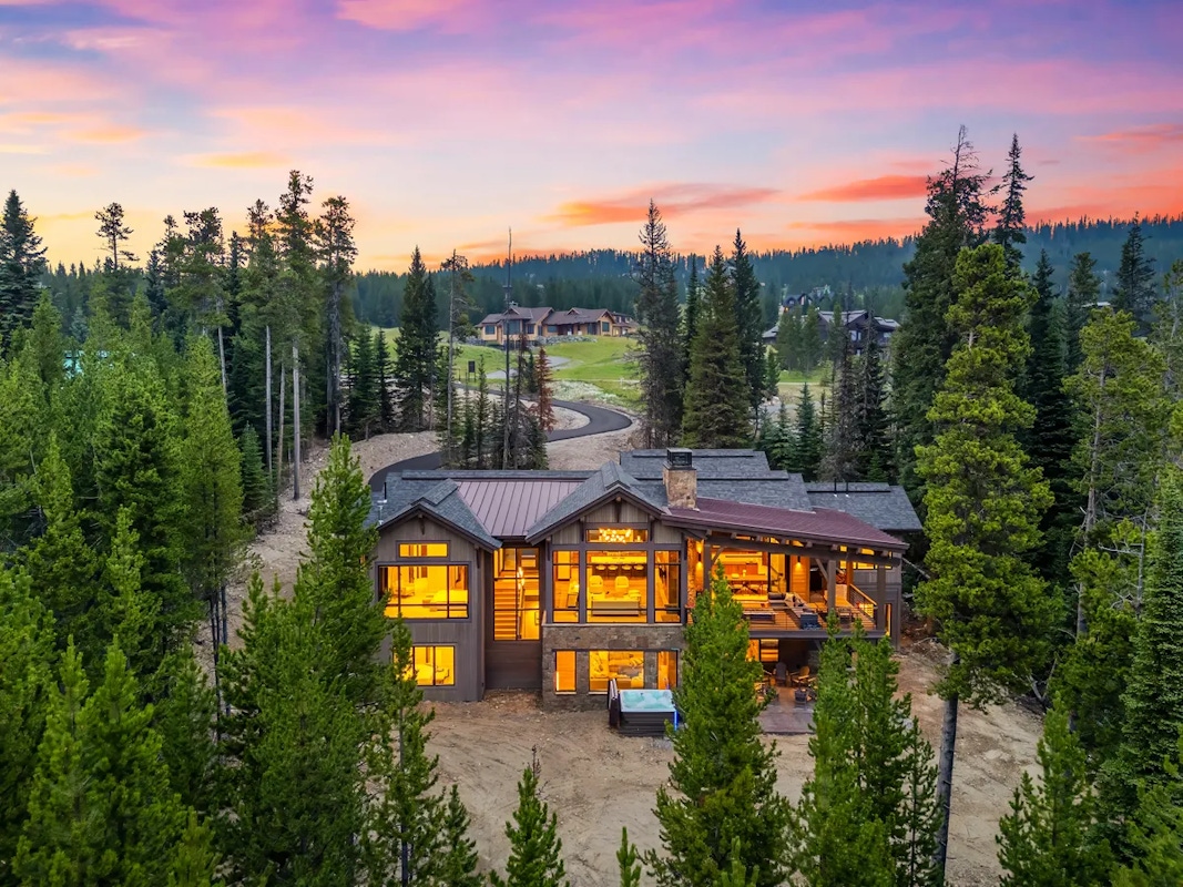 Discover more of Big Sky