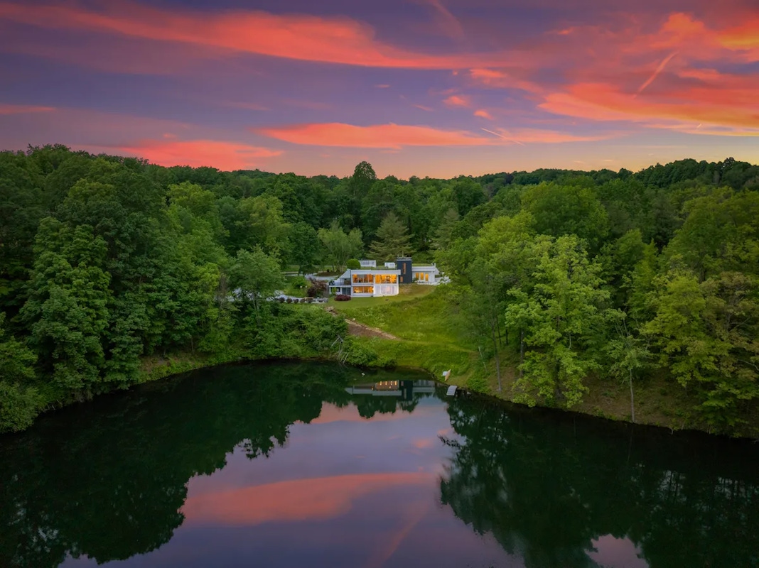 Discover more of Connecticut