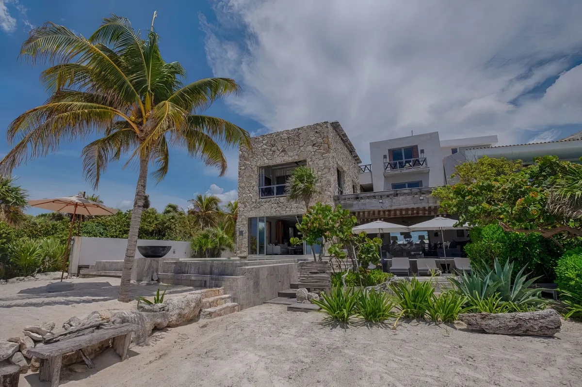 Discover more of Playa del Carmen