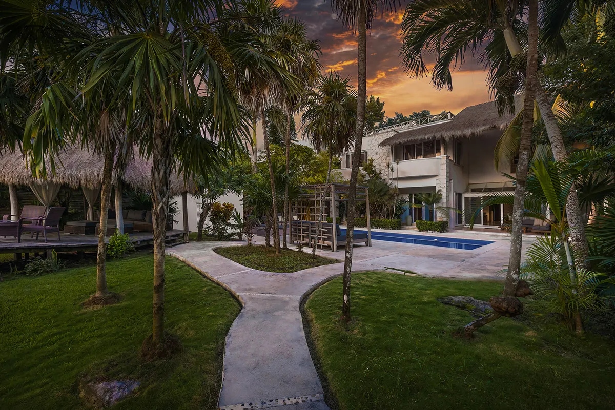 Discover more of coastal San Miguel de Cozumel