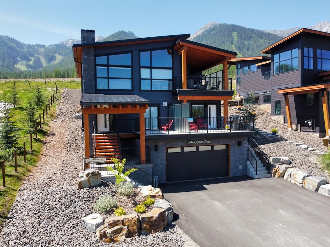 Discover more of Fernie