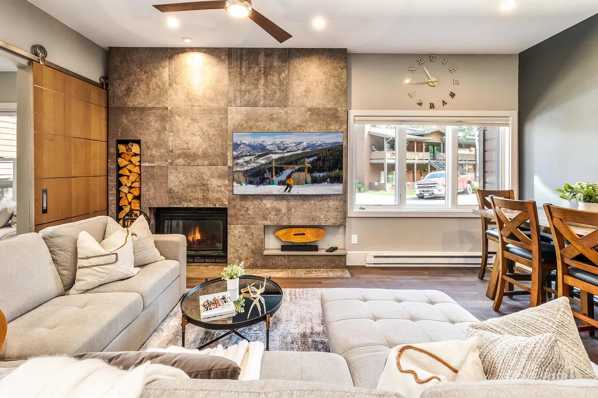 Discover more of Avon