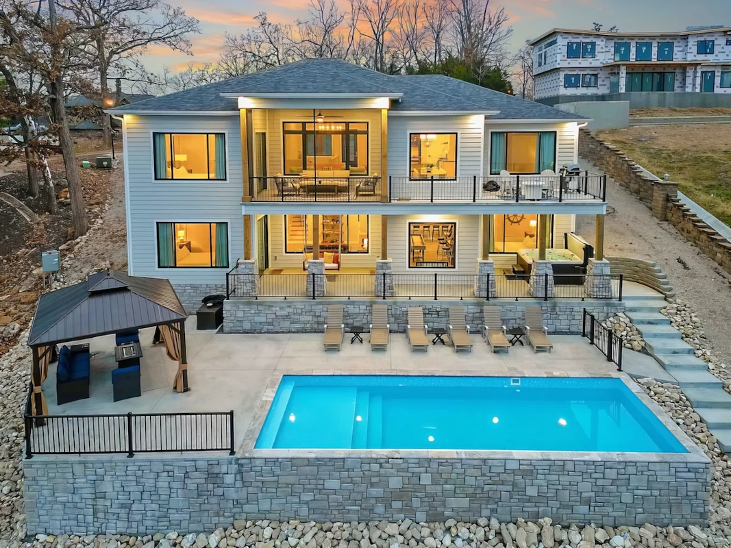 Discover more beyond the pool in Missouri