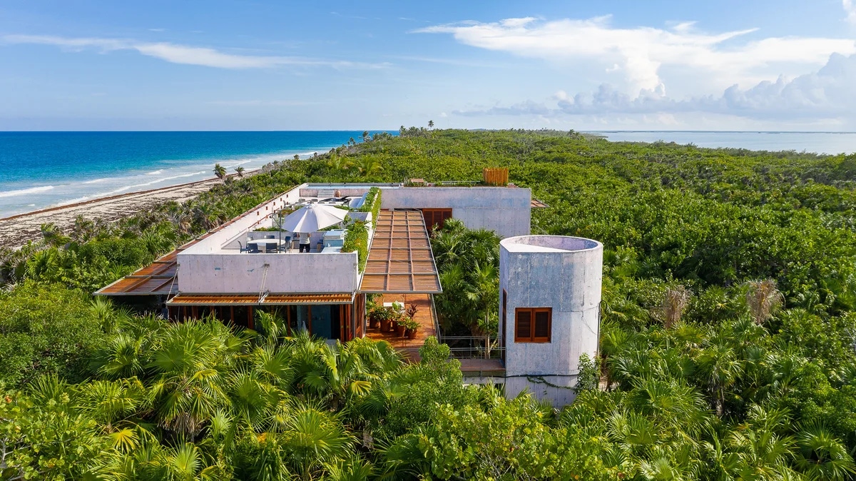 Welcome to your large group retreat in Tulum