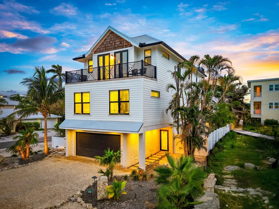 Welcome to Bradenton Beach