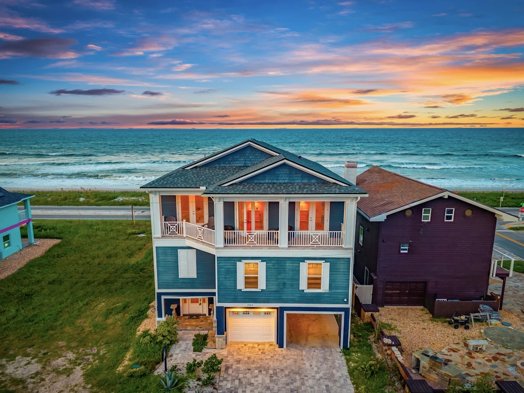 Welcome to relaxing hot tub escapes in the United States