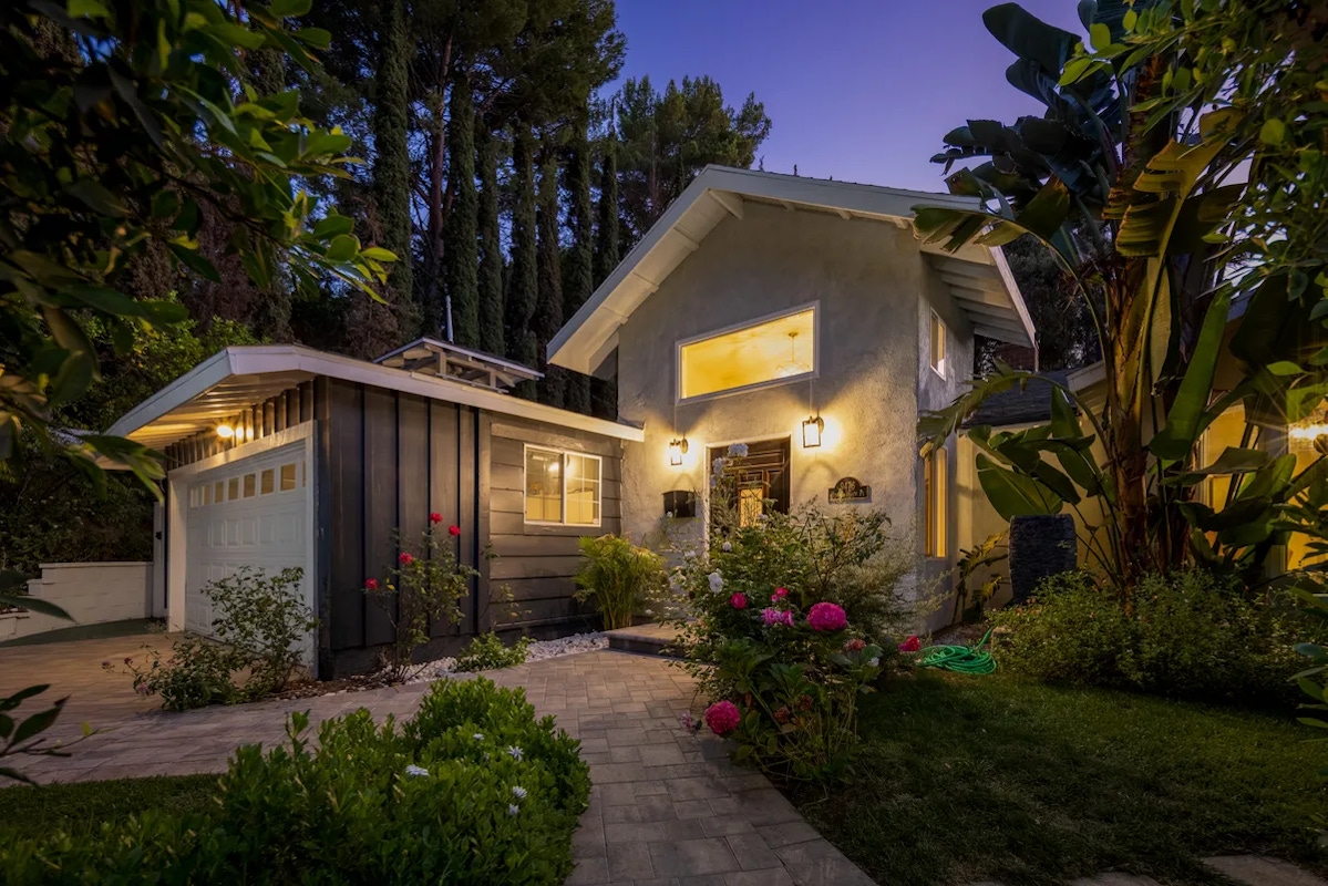 Welcome to family adventures in Beverly Hills