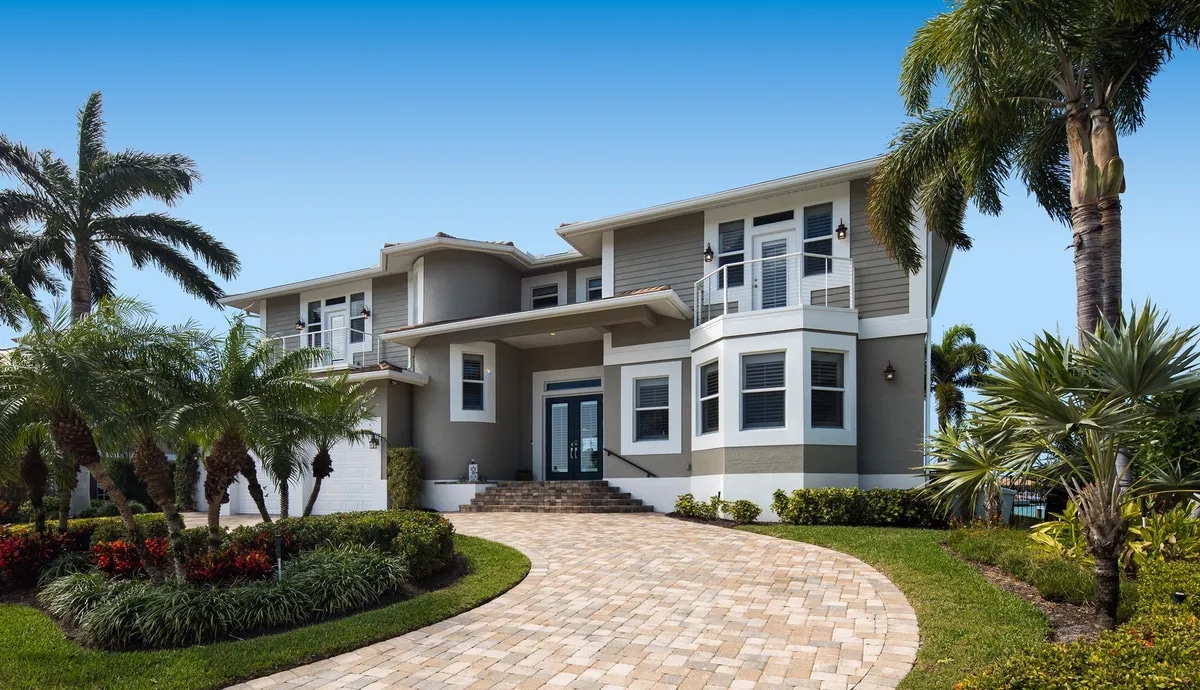 Discover more large groups activities in Marco Island