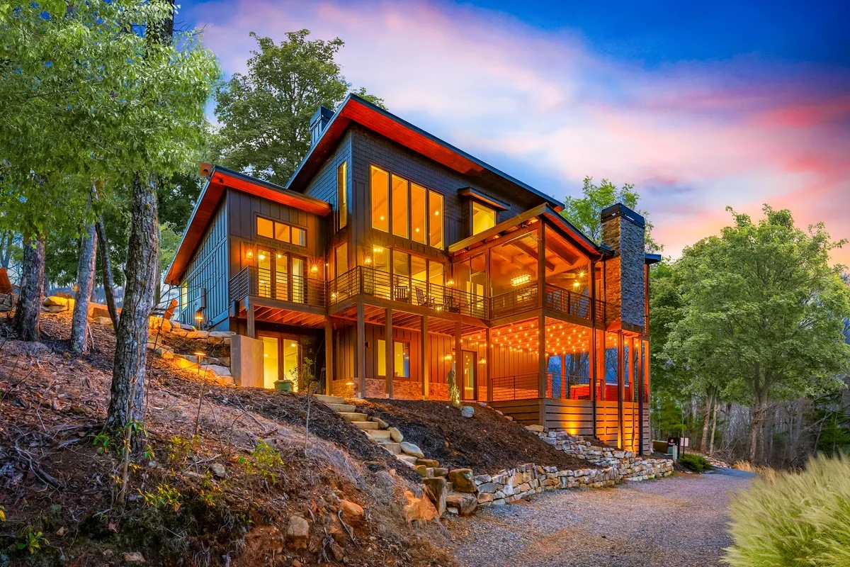 Discover more of Blue Ridge