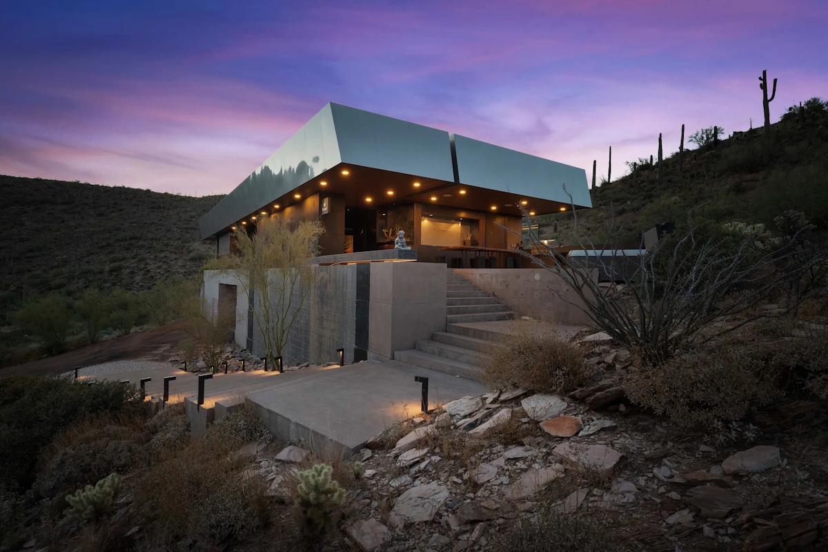 Find a vacation rental with a sauna in the United States