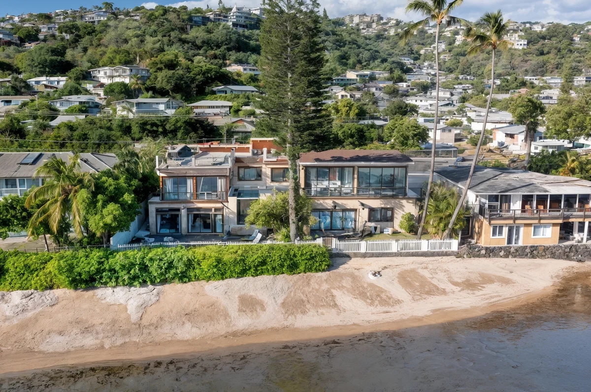 Welcome to the shores of Honolulu