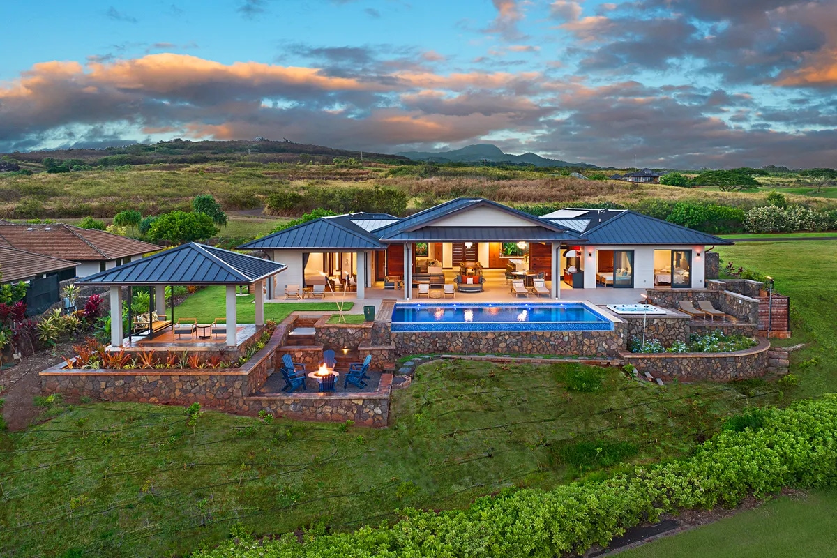 Welcome to private poolside luxury in Lihue