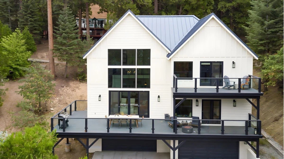 Welcome to the lakeside at Lake Arrowhead