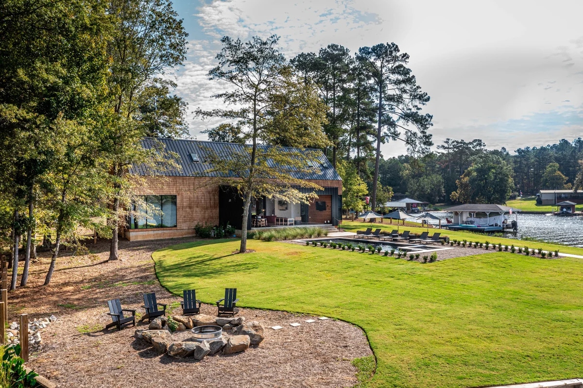 Welcome to private poolside luxury in Eatonton