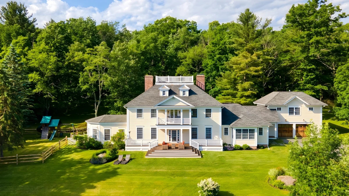 Welcome to your large group retreat in Austerlitz