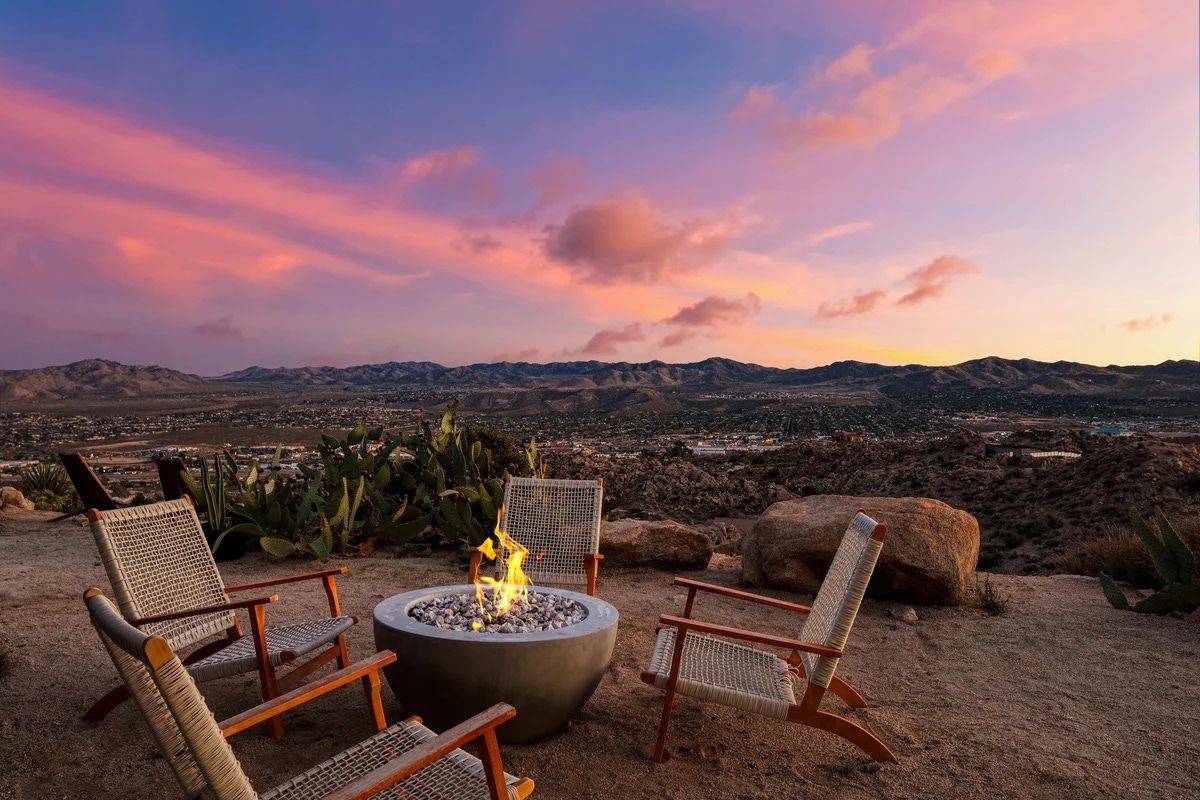 Welcome to pet-friendly Twentynine Palms