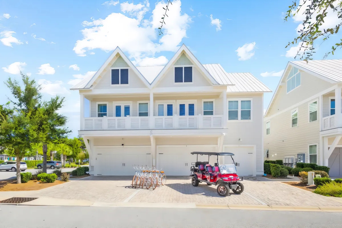 Discover more pet-friendly spots in Inlet Beach