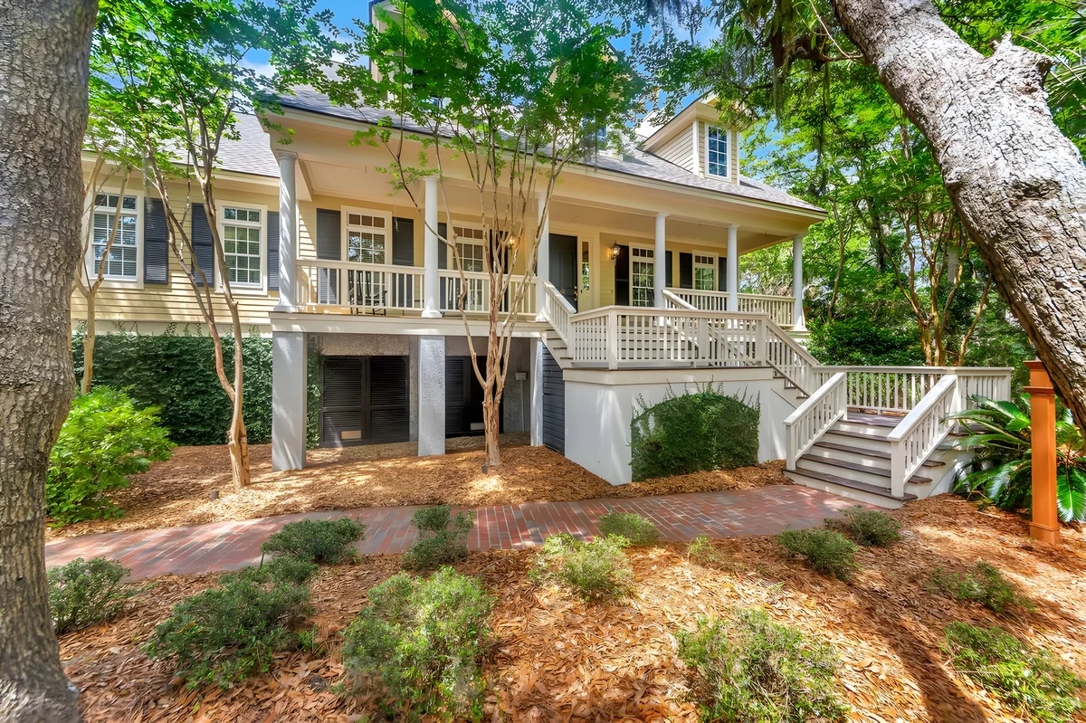 Discover more large groups activities in Seabrook Island