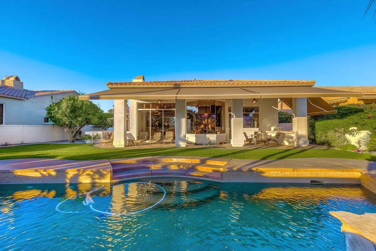 Welcome to pet-friendly Thermal