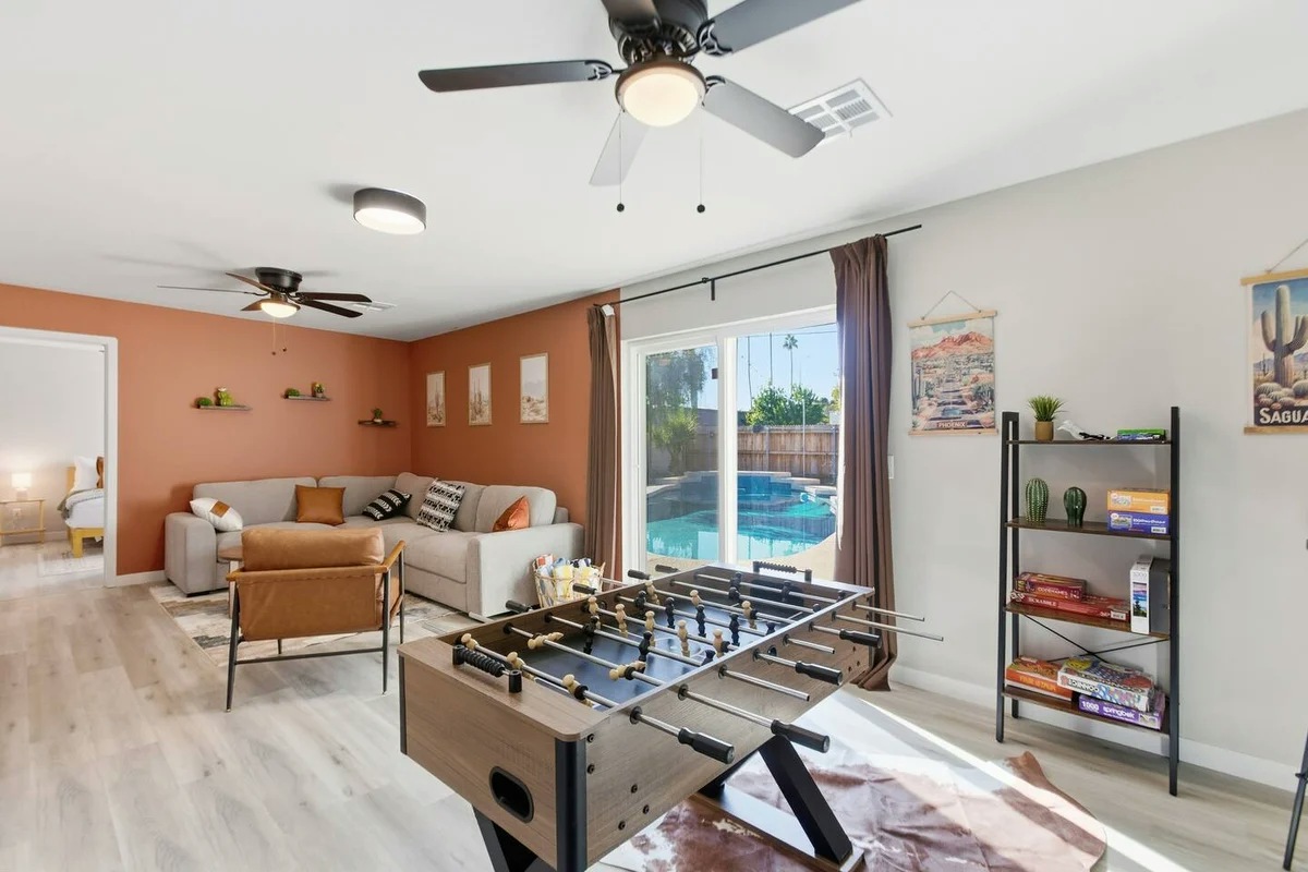 Welcome to relaxing hot tub escapes in Chandler